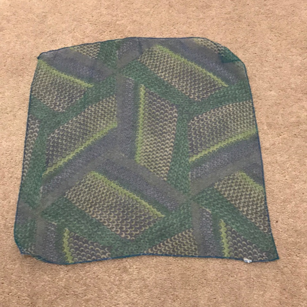 Scarf - Picture 2 of 2